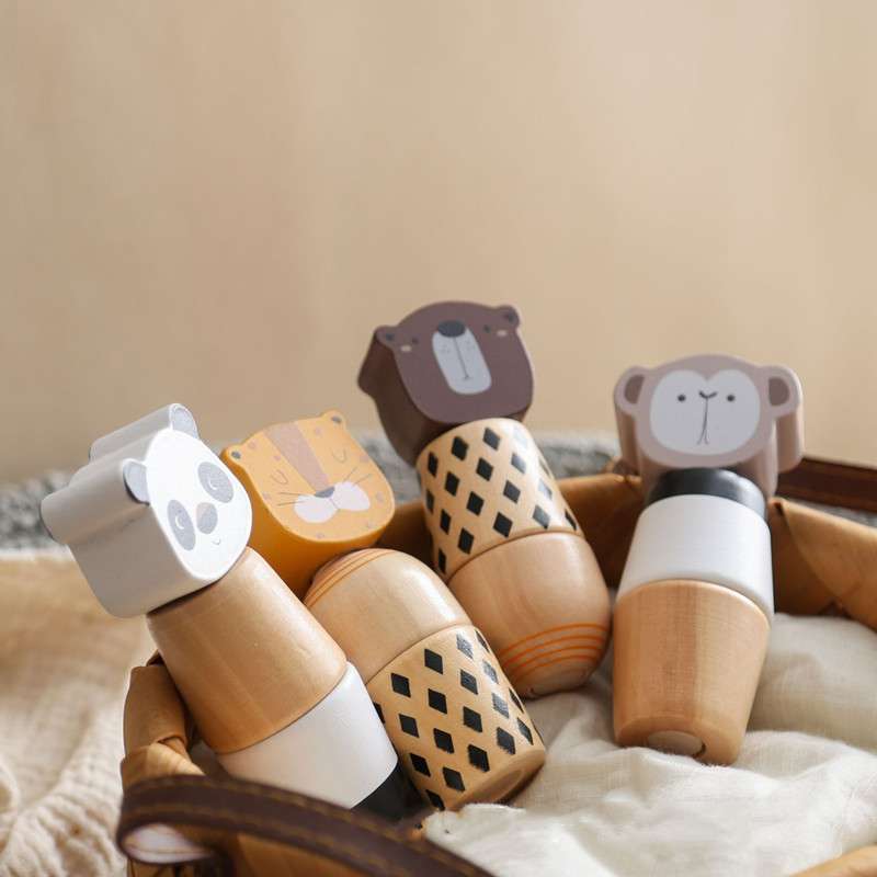 知育玩具  動物の顔のつまみ付きネジ遊び