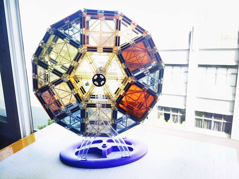知育玩具 磁石のカラフルタイル積み木