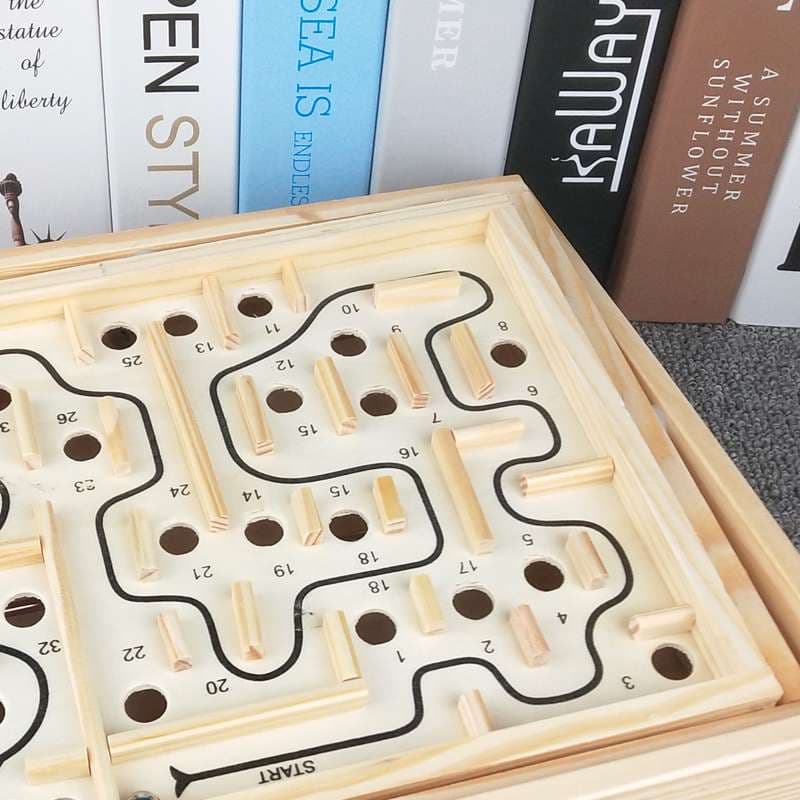 知育玩具 木製迷路ゲーム ビー玉の旅