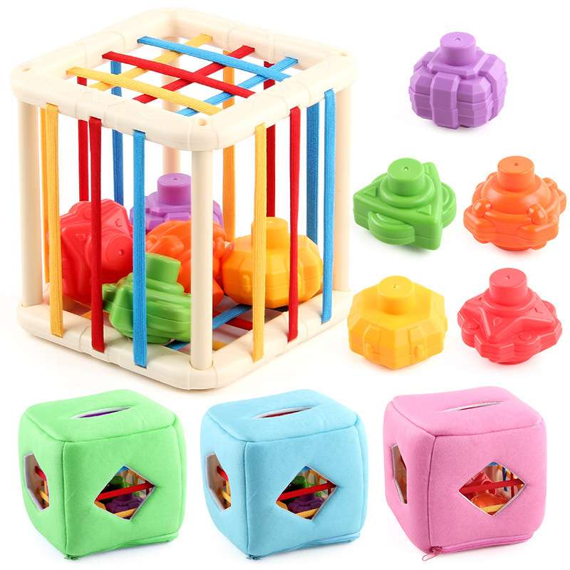 知育玩具 つながるパズルティッシュ箱