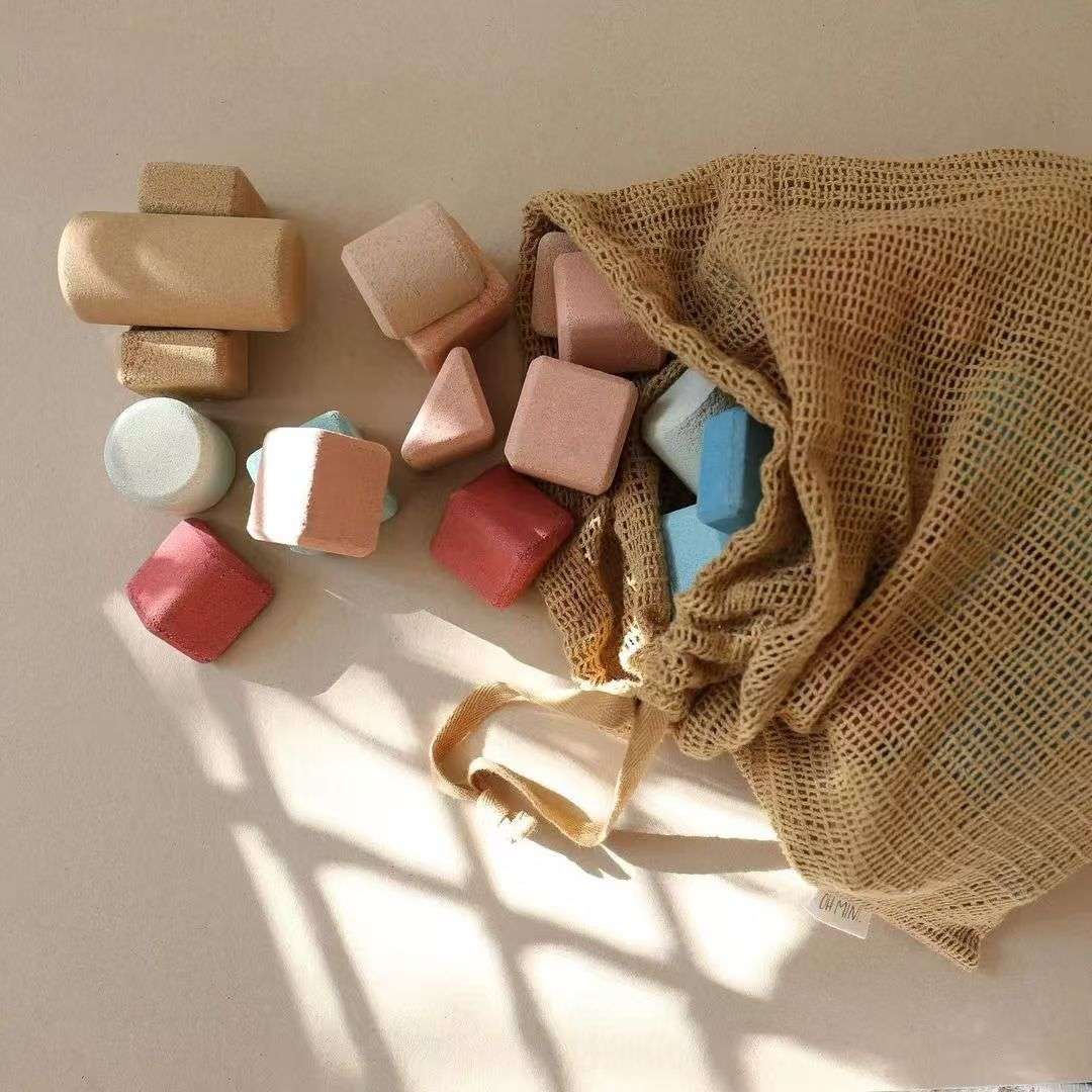 知育玩具 天然木の積み木セット