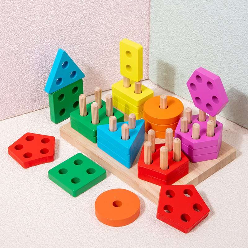 知育玩具 積み木で学ぶ形と色の世界