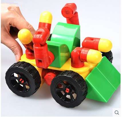 知育玩具 くねくねパイプカー
