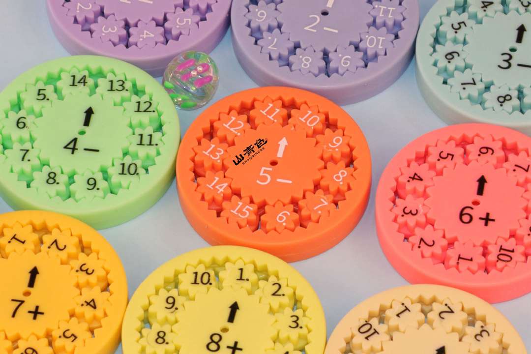 知育玩具 花びら時計学習盤