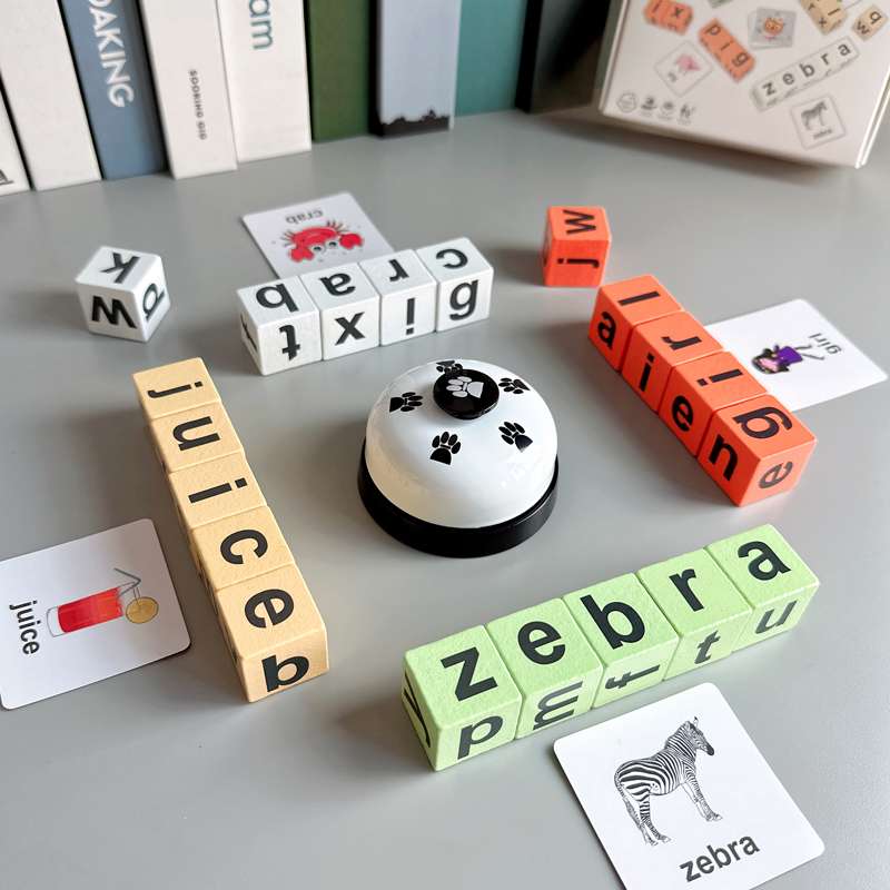 知育玩具 アルファベット積み木単語ゲーム