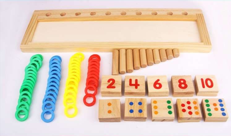 知育玩具 遊びながら学べる数字ボード