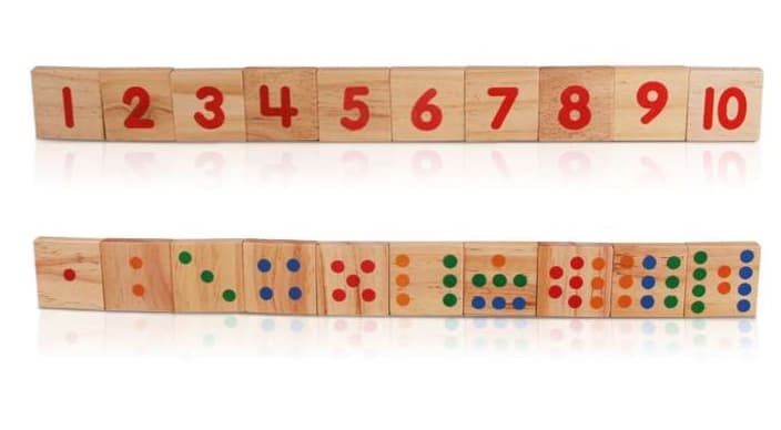 知育玩具 遊びながら学べる数字ボード