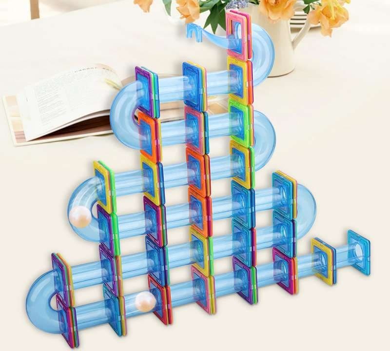 知育玩具 創造力育成マグネットブロック