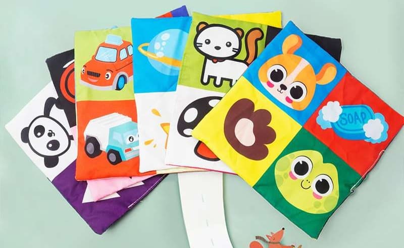 知育玩具 赤ちゃん向け知育ティッシュ遊び