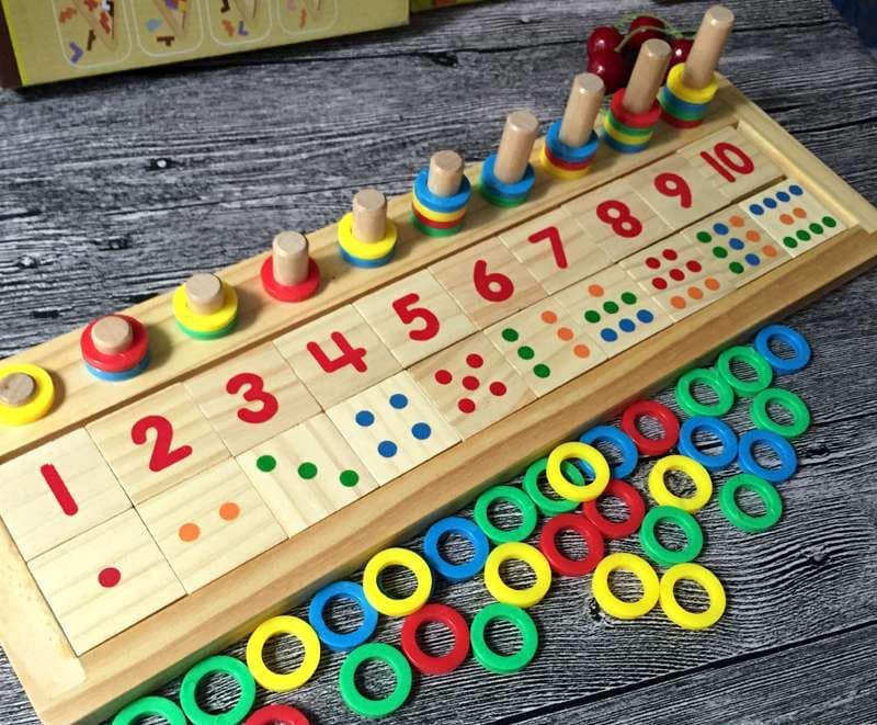 知育玩具 木製数字カウントボード